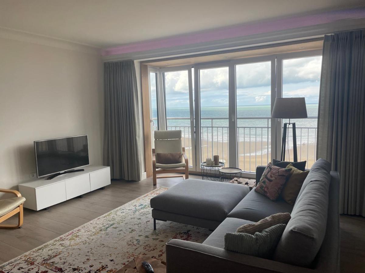 Appartement Belle Mer - Adults Only Middelkerke Exteriör bild