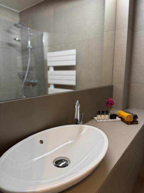 Appartement Belle Mer - Adults Only Middelkerke Exteriör bild